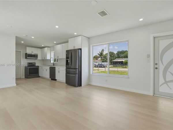 20440 NW 20th ct , Miami Gardens, FL 33056