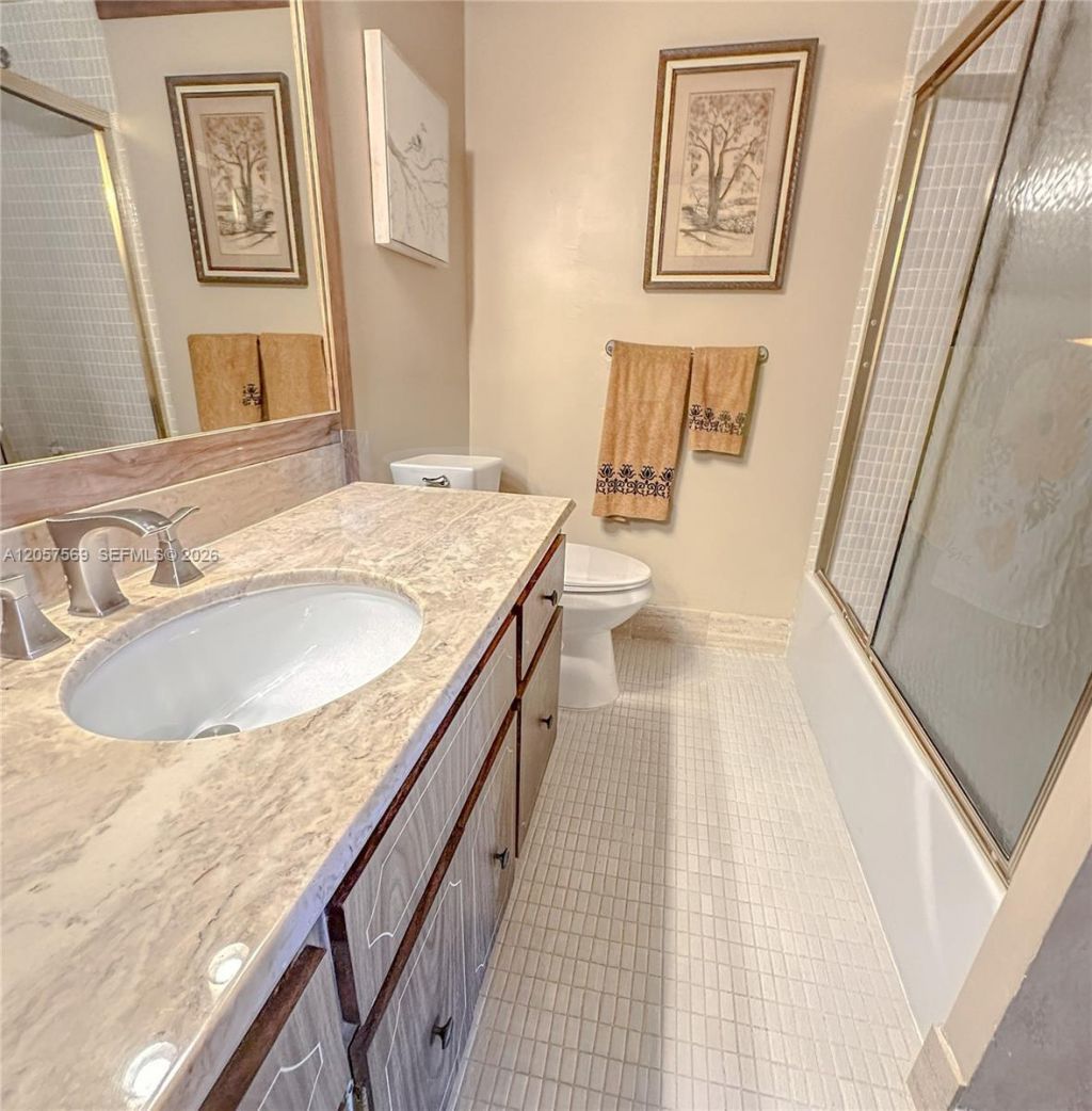 1904 S Ocean Dr, Unit 1803, Hallandale Beach, FL 33009 Photo