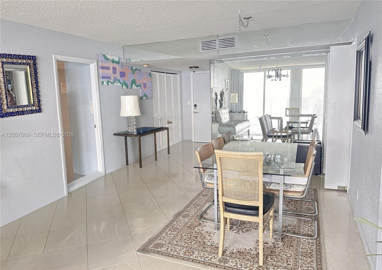 1904 S Ocean Dr, Unit 1803, Hallandale Beach, FL 33009 Photo