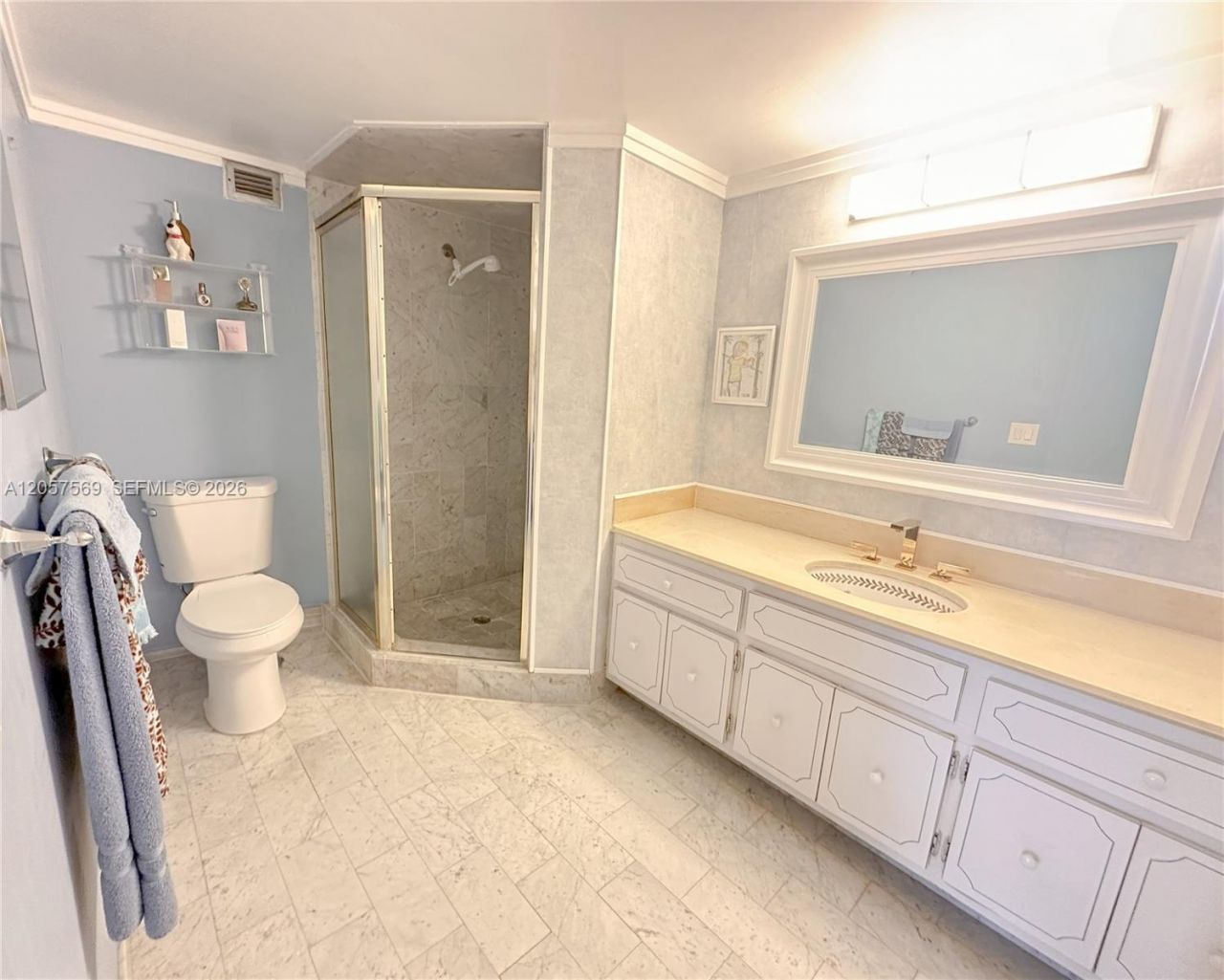 1904 S Ocean Dr, Unit 1803, Hallandale Beach, FL 33009 Photo