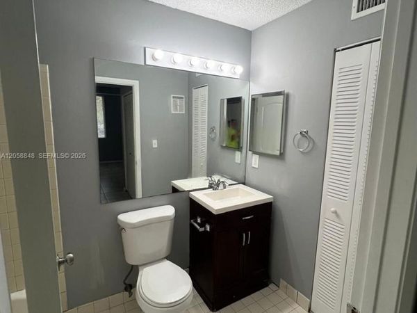 631 Lyons Rd , Unit 12201, Coconut Creek, FL 33063