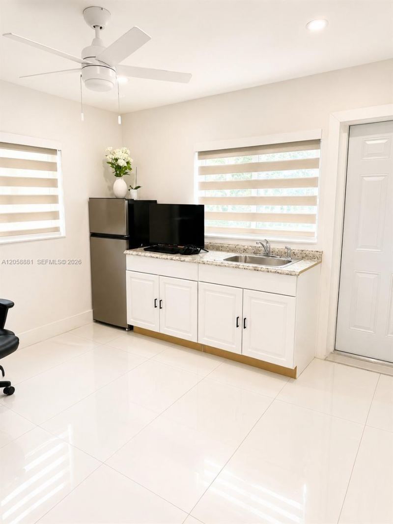 10364 Fairway Heights Blvd, Miami, FL 33157 Photo