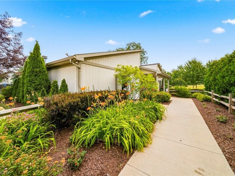7136 N Churchill Place, Concord Township, OH 44077 Photo 31