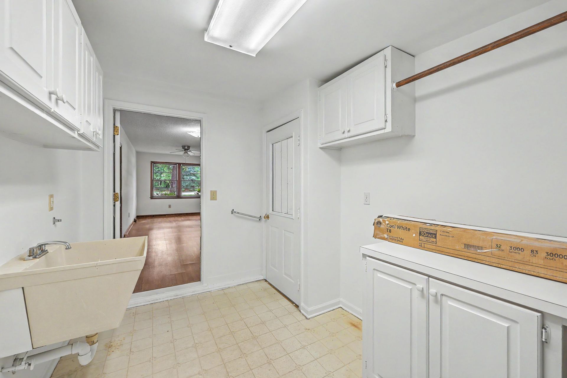 1611 Bacons Bridge Road Photo 40