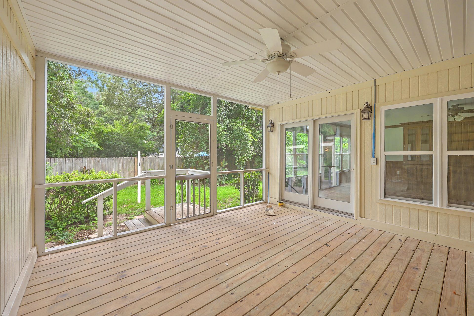 1611 Bacons Bridge Road Photo 41