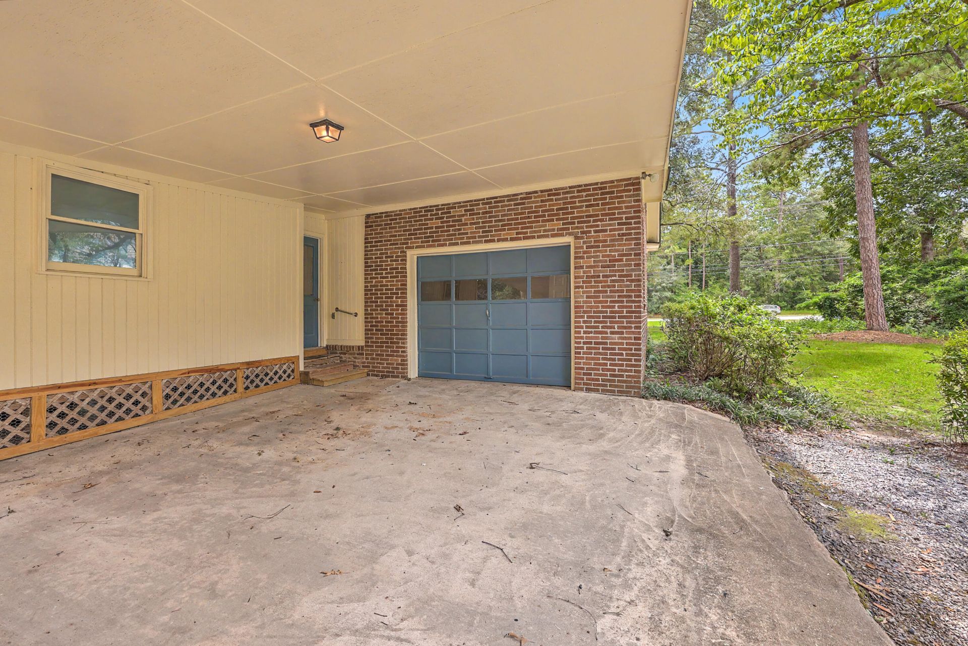 1611 Bacons Bridge Road Photo 42