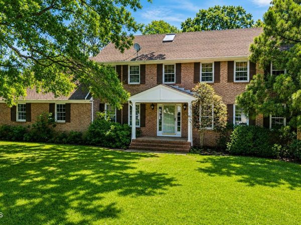 4 Marc Road, West Long Branch, NJ 07764