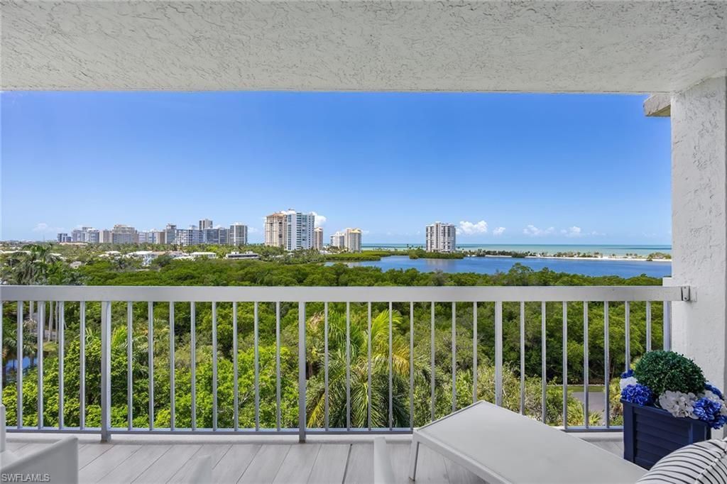 5501 Heron Point Dr, Unit 602, Naples, FL 34108 Photo