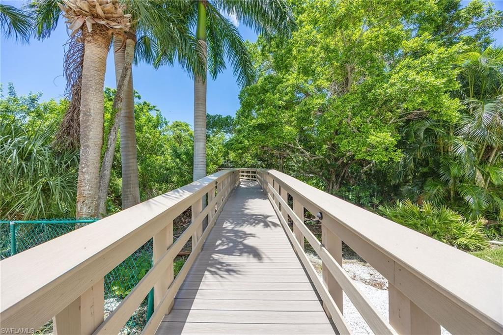 5501 Heron Point Dr, Unit 602, Naples, FL 34108 Photo