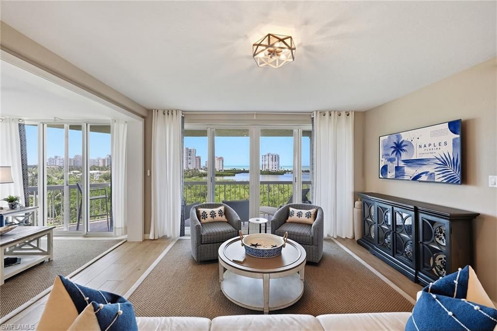 5501 Heron Point Dr, Unit 602, Naples, FL 34108 Photo