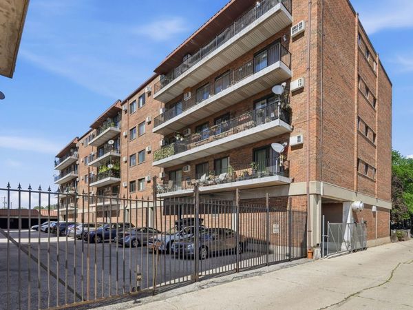 2320 N Nordica Avenue , Unit 410D, Chicago, IL 60707