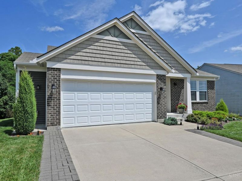 8988 Bluejay View Drive, Cleves, OH 45002 Photo 3