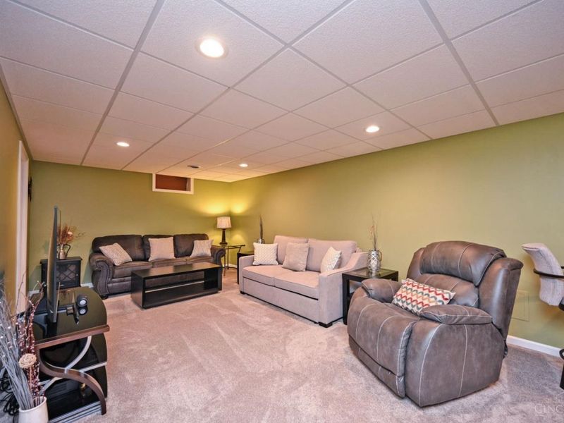 8988 Bluejay View Drive, Cleves, OH 45002 Photo 34