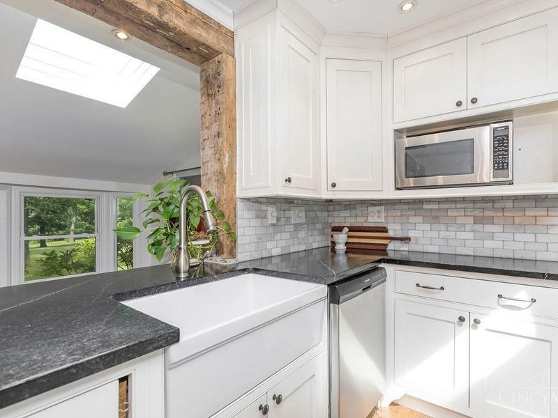 7514 Joan Drive, West Chester, OH 45069 Photo 5