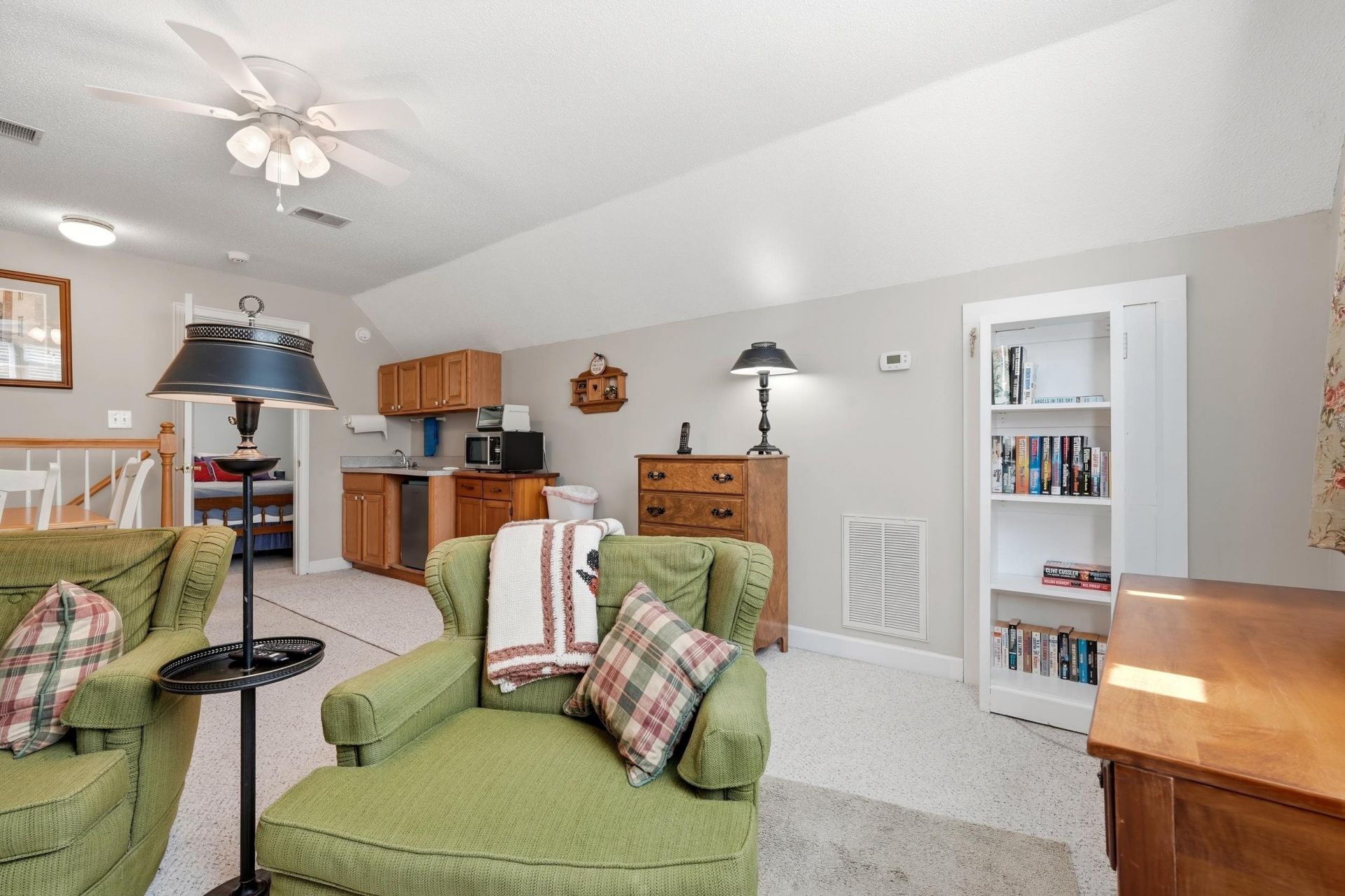 140 Windmeadows Dr. Photo 33