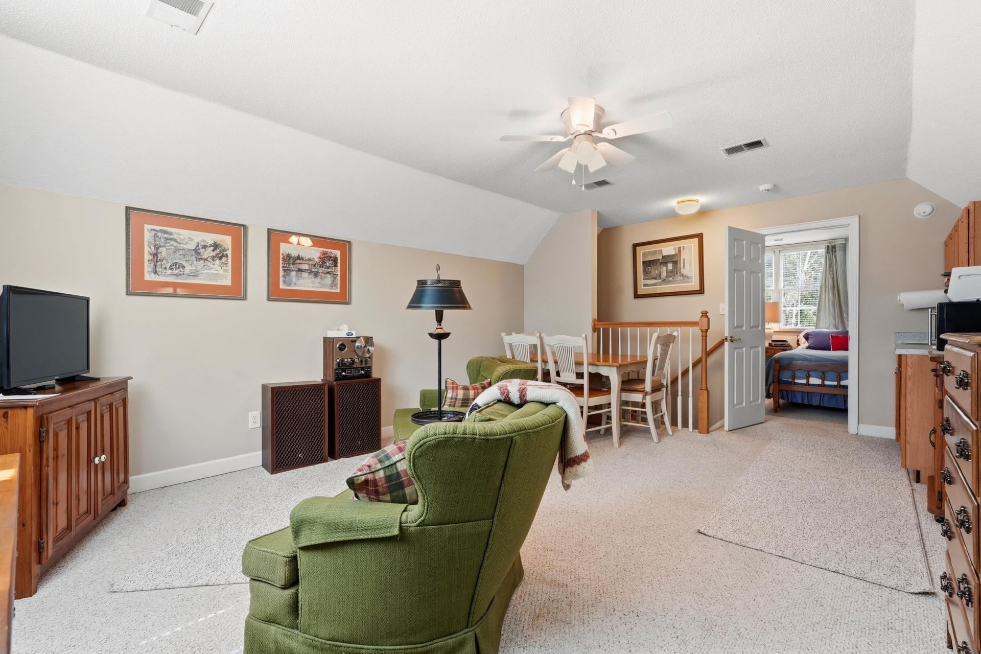 140 Windmeadows Dr. Photo 34