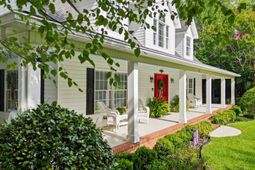 140 Windmeadows Dr. photo 4