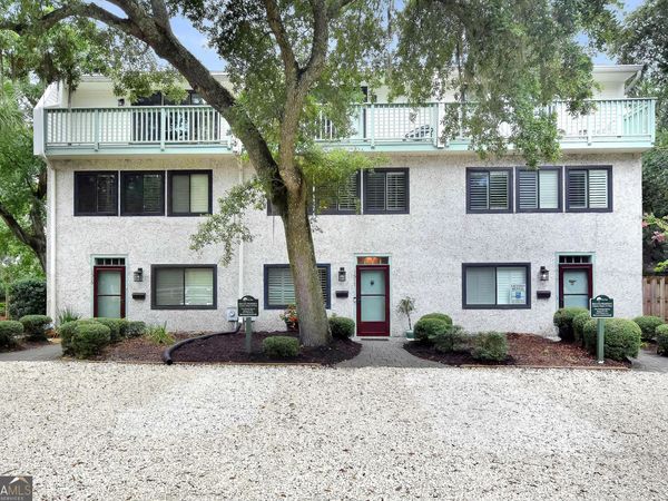 1517 Wood Avenue, St Simons Island, GA 31522
