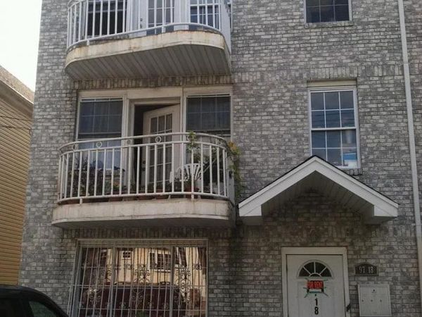 9718 125th Street , Richmond Hill, NY 11419