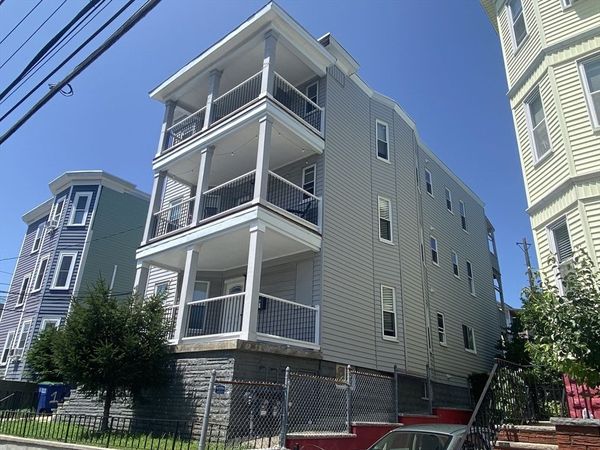 40 Temple St, Unit 3, Somerville, MA 02145