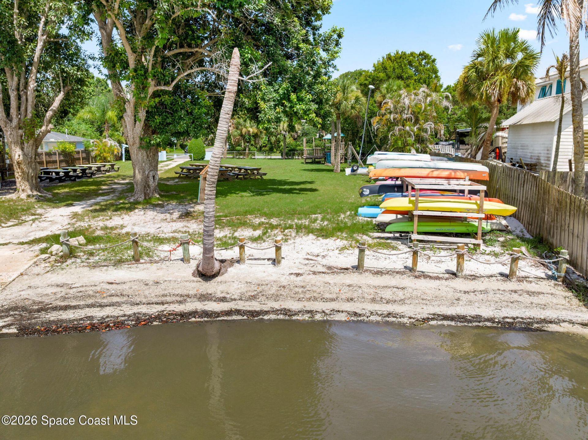 275 Cardinal Drive, Melbourne Beach, FL 32951 Photo