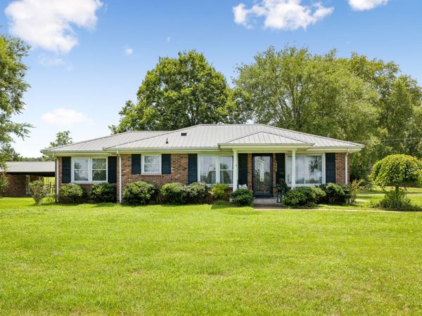 7336 Woodbury Pike , Murfreesboro, TN 37127