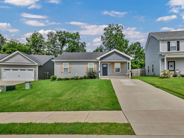 486 Mattingly Dr, Clarksville, TN 37042