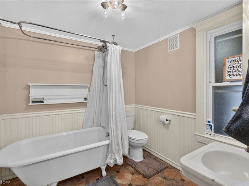 6228 Avon Lake Road, Spencer, OH 44275 Photo 11