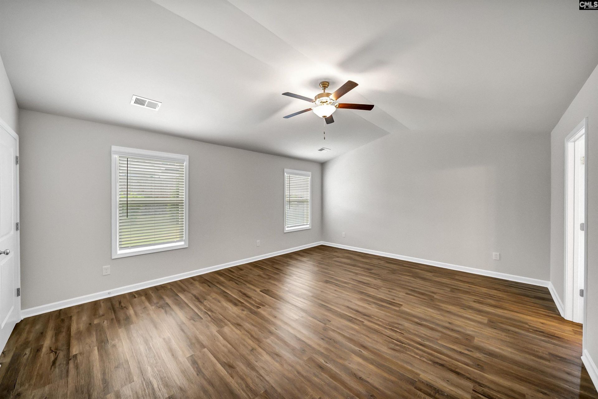 1023 Tanreall Drive  Photo 18