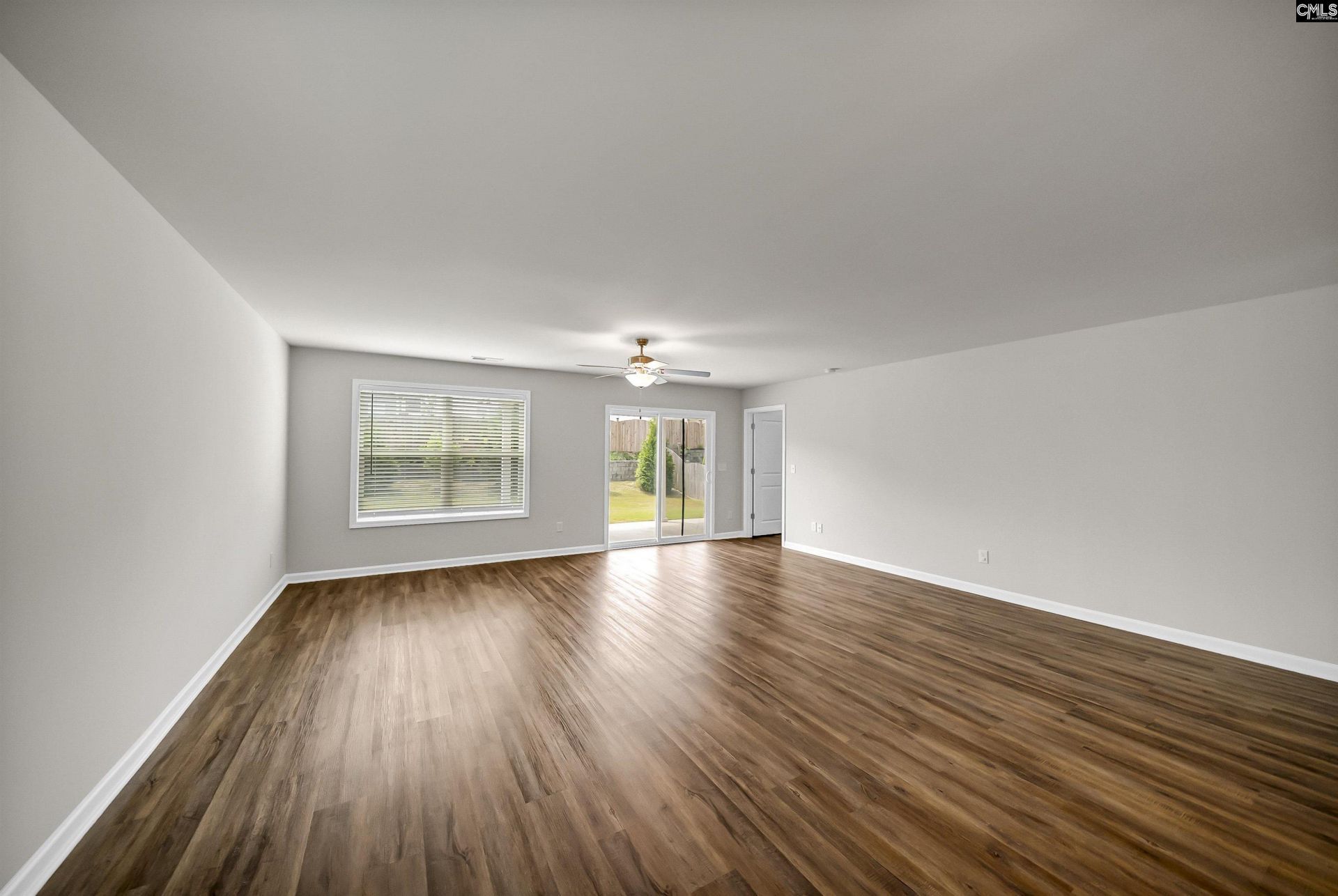 1023 Tanreall Drive  Photo 7