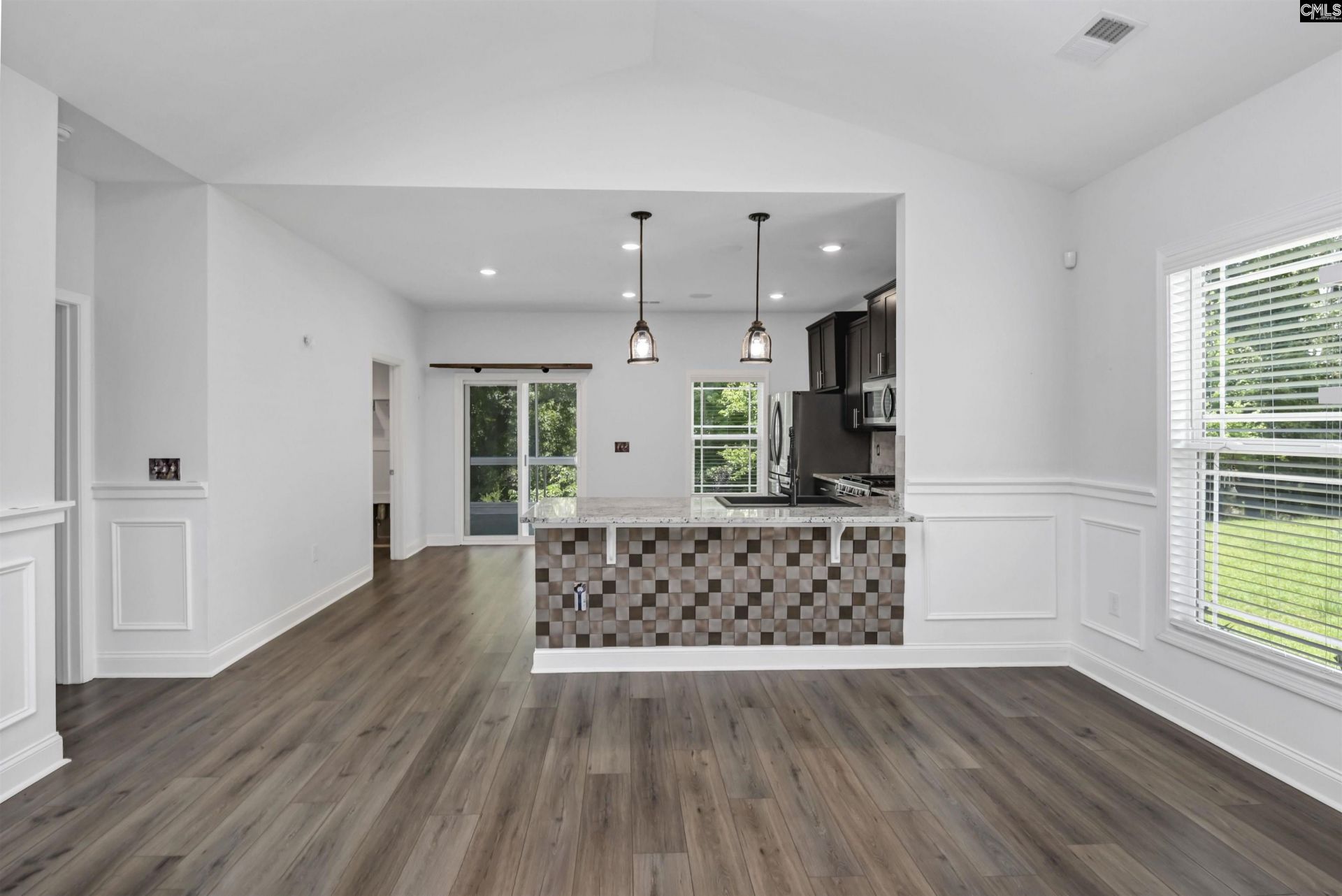 215 Shoals Landing Drive  Photo 10