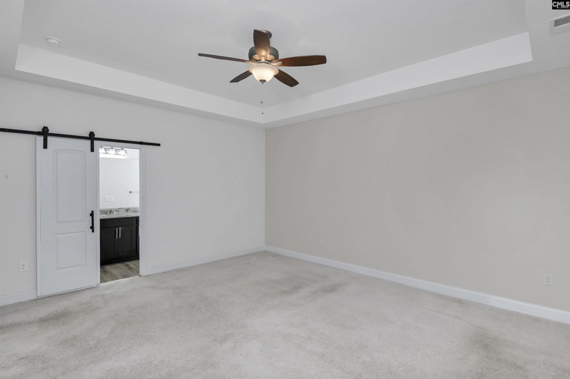 215 Shoals Landing Drive  Photo 17