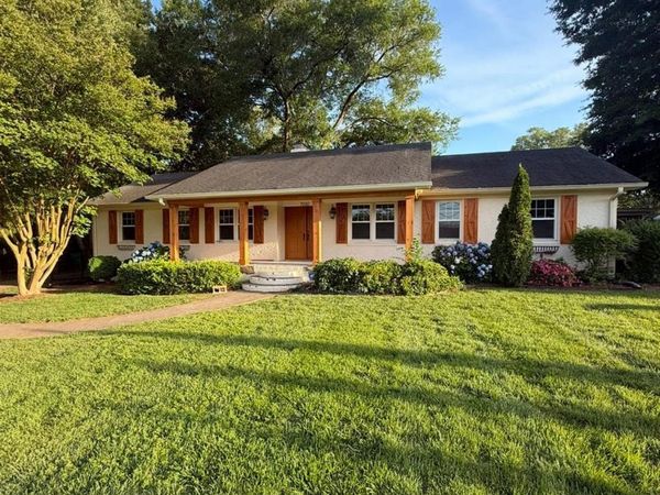 7030 Delta Lake Drive , Charlotte, NC 28215