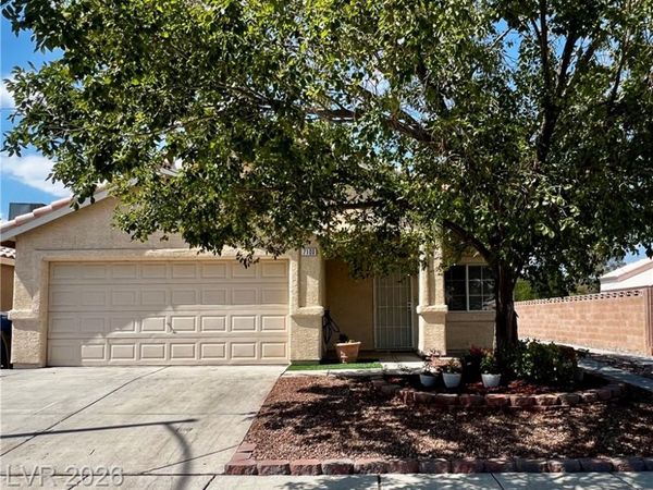 7100 Village Shore Court, Las Vegas, NV 89129
