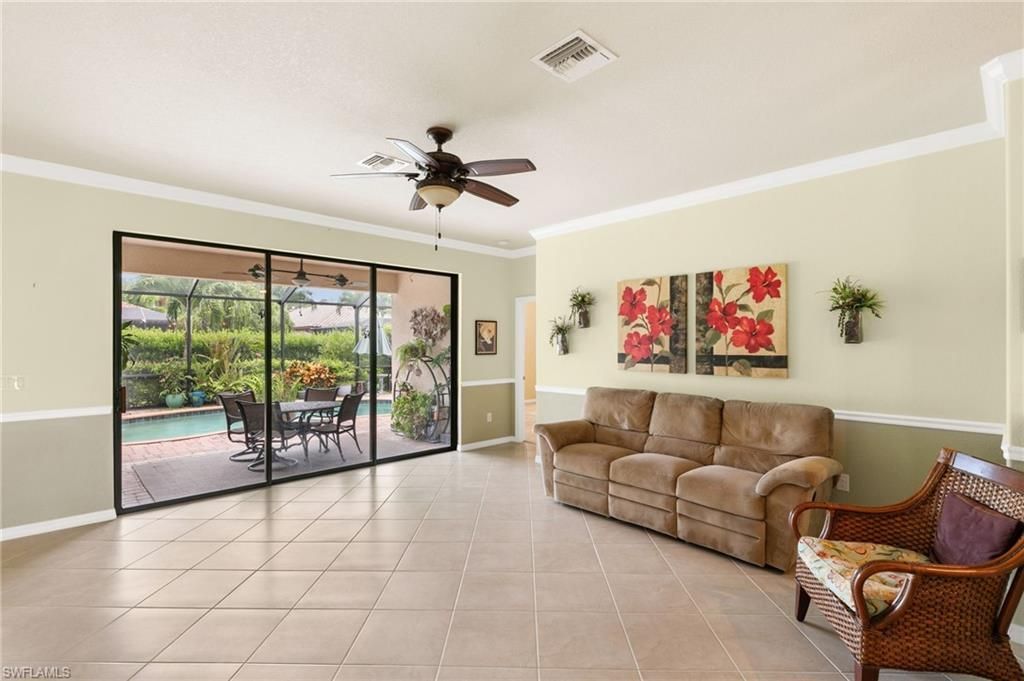 3934 Sapphire Way , Naples, FL 34114 Photo