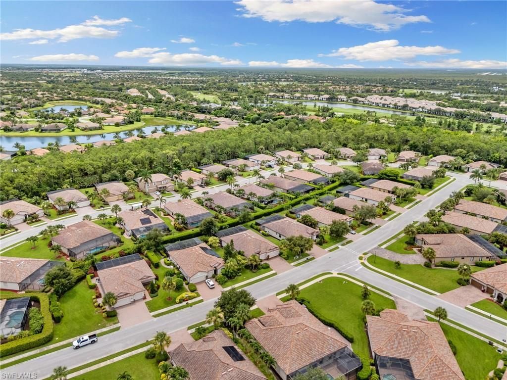 3934 Sapphire Way , Naples, FL 34114 Photo
