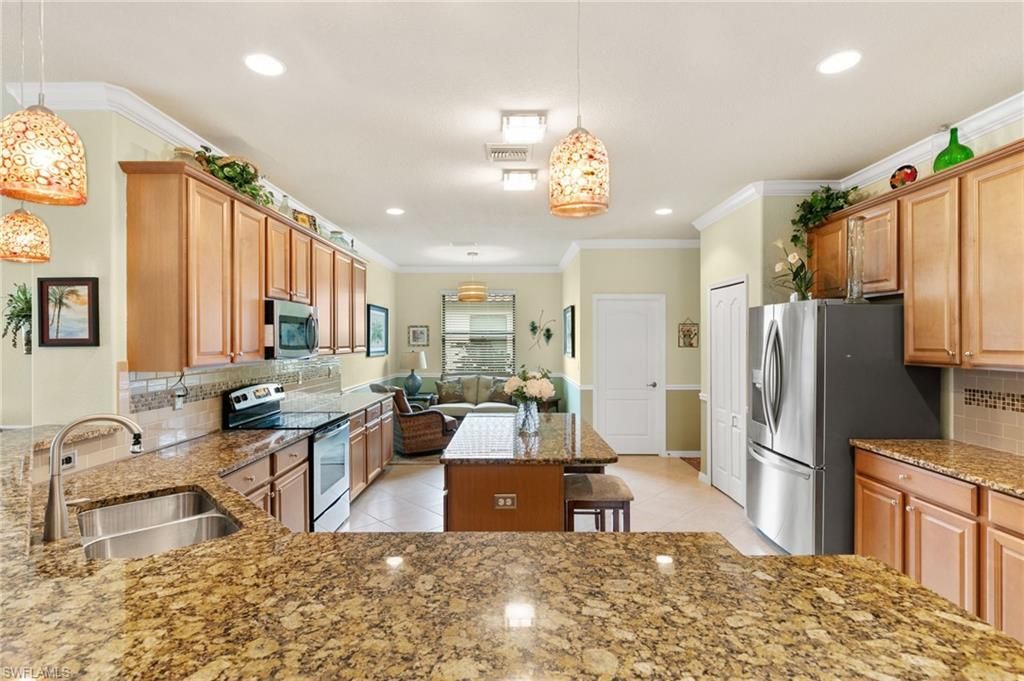 3934 Sapphire Way , Naples, FL 34114 Photo