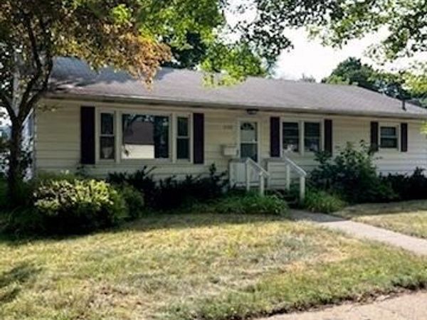 222 N 3rd Avenue, Big Rapids, MI 49307