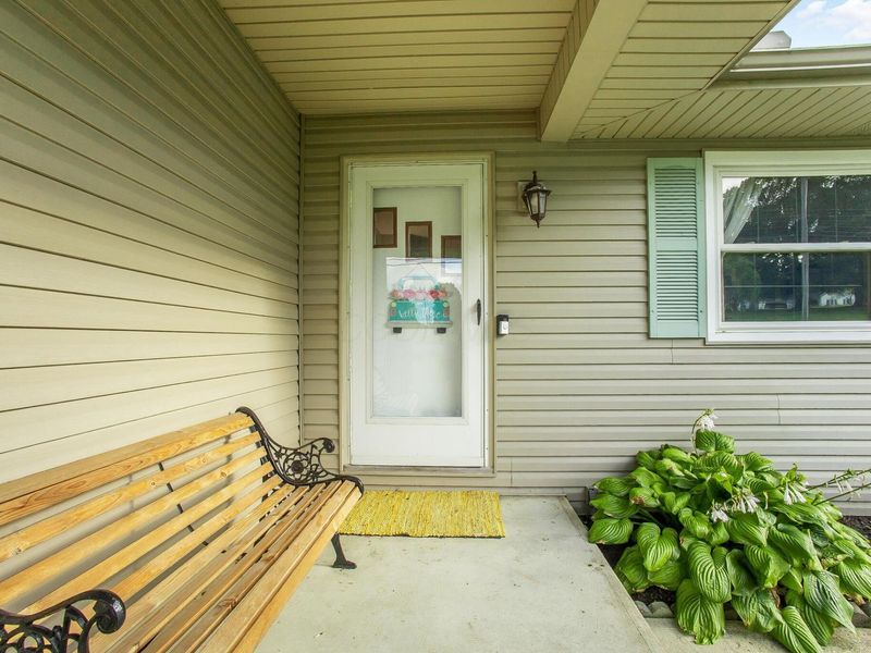 1659 Rainbow Drive NE, Lancaster, OH 43130 Photo 3