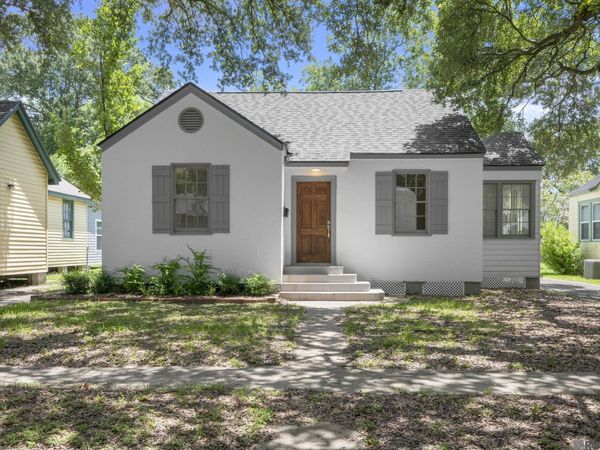 135 Belleview Dr, Baton Rouge, LA 70806