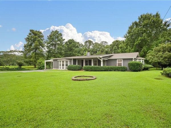4500 Brentwood Drive, Mobile, AL 36619
