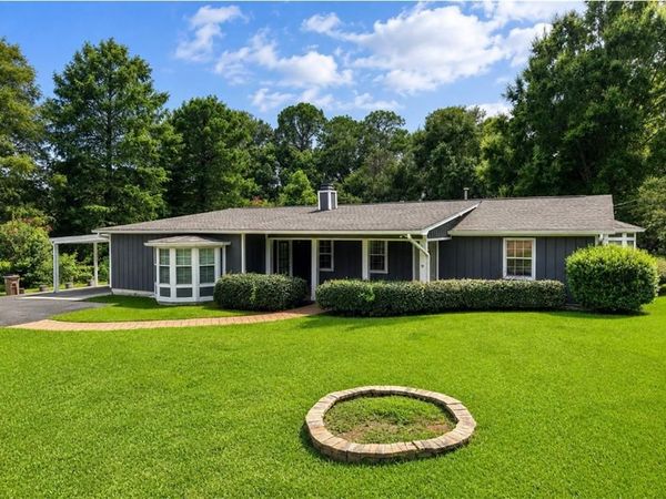 4500 Brentwood Drive, Mobile, AL 36619