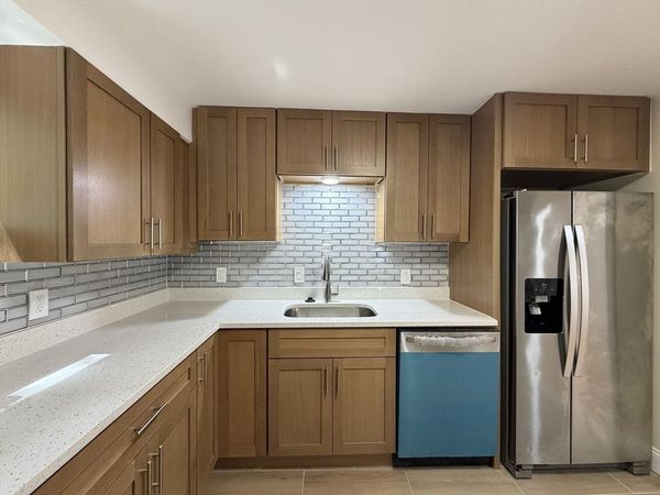 487 Lowell Ave, Unit 2, Newton, MA 02460