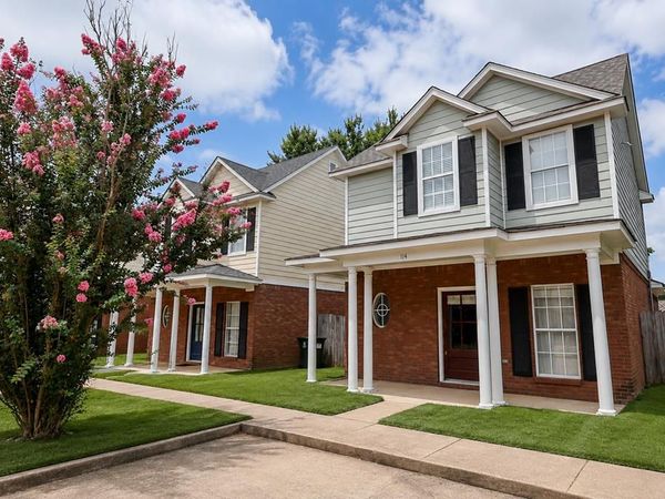 114 Greystone Blvd, Oxford, MS 38655