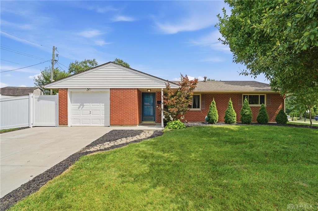 150 Catalpa Drive, Springboro, OH 45066 Main Photo