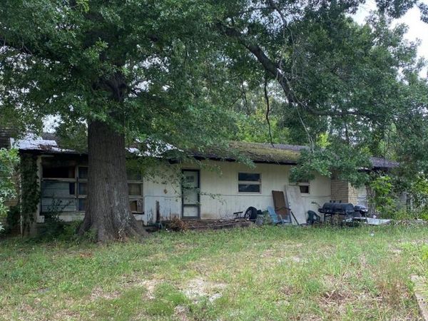 116 Harold Street , Crocker, MO 65452