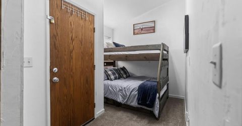 1011 Ham Lane, South Lake Tahoe, CA 96150 Photo