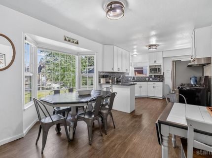 1011 Ham Lane, South Lake Tahoe, CA 96150 Photo