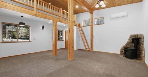 1116 Lindberg Avenue, South Lake Tahoe, CA 96150 Photo