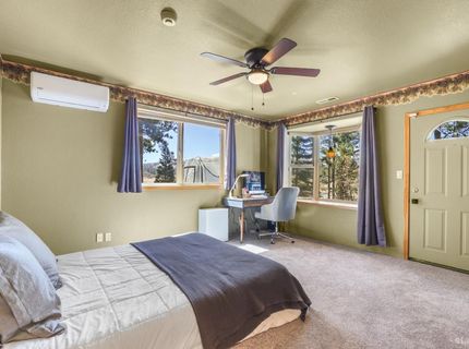 1116 Lindberg Avenue, South Lake Tahoe, CA 96150 Photo
